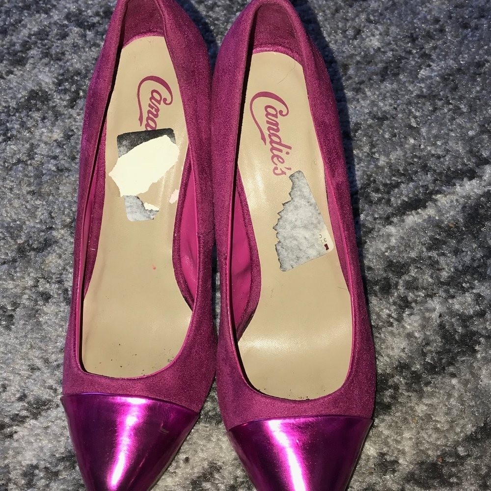 Heels - Picture 3 of 4
